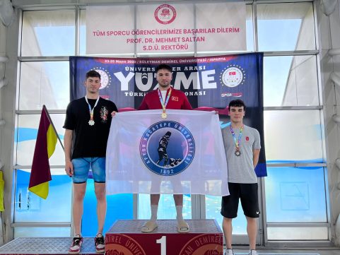 SBF Öğrencimiz TÜSF Yüzme Şampiyonasında İki Madalya Kazandı
