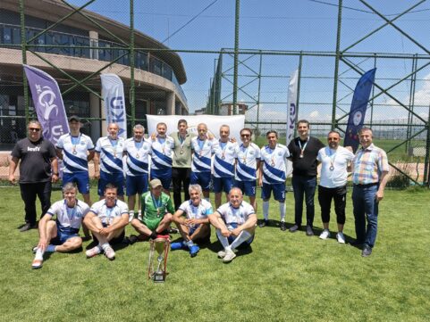 ÜNİPER’de AKÜ Futbol Takımı Türkiye Üçüncüsü Oldu