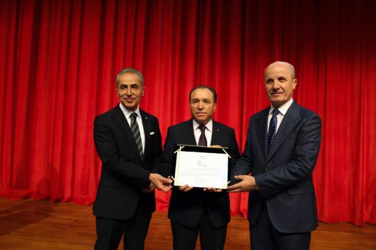 AKÜ’ye YÖK’ten “Spor Dostu Kampüs” Ödülü